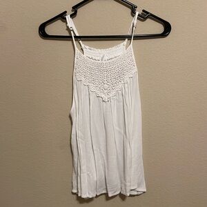 Aero tank top medium